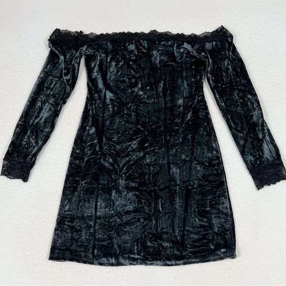 Kimchi Blue Ryder Velvet & Lace Mini Dress NWT Size Large - Picture 7 of 16